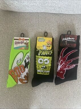 Halloween Spongebob Squarepants Scooby Doo and A Nightmare on Elm St Sock Bundle